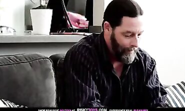 Leia Rae, Rion King & Tiffany Fox in a Wild MMFF Gang Orgy