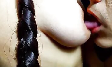 Juicy Amateur Nipple Sucking Orgasm