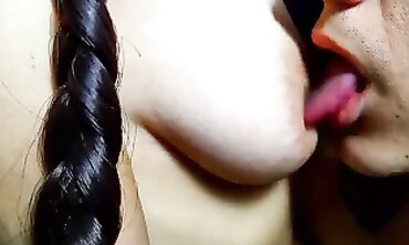Juicy Amateur Nipple Sucking Orgasm
