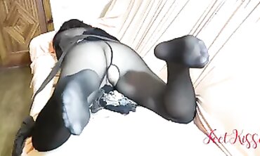 FeetKissa's Alluring Stocking Fetish