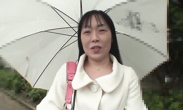 Molten Chinese dark-haired Fumiko Manaka went to a fellow's building to smash her two