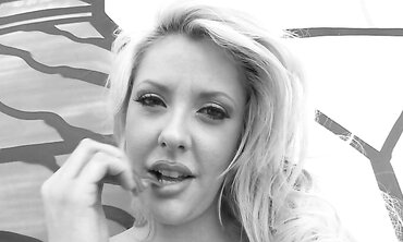 Courtney Taylor Gets Her Bulls Eye Creamed While Scarlett Super-Naughty Slurps The Jizz two
