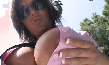 Claire Dames Is A Thick Titty Female Who Enjoys To Deepthroat Penis