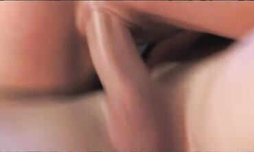 Tyla Wynn Luvs It Wet
