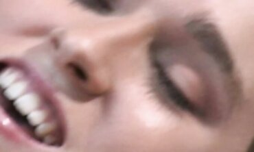 Veronica Lace Has Tear Up Sesh By The Pool