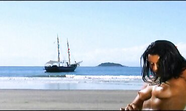 Ju Pantera Enjoys Dream Island