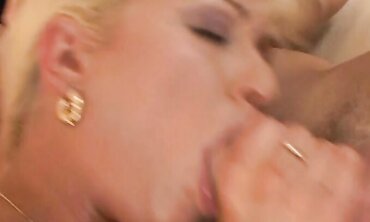 Warm Black-Haired Jennifer Stone Luvs Dual Intrusion And Facial Cumshot Popshots