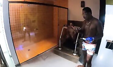 Brazilian Amateur Paty Gets Banged by Midget Zezinho Tevez