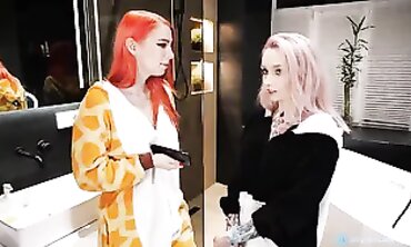 First Lesbian Group Sex: Amateur Redhead Dyke Fuck Fest