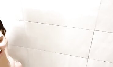 POV Cougar Gets Her Big Ass Pulverized In The Restroom