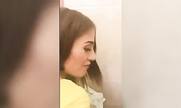 Beauty Gets Screwed by College Bi-atch After Party