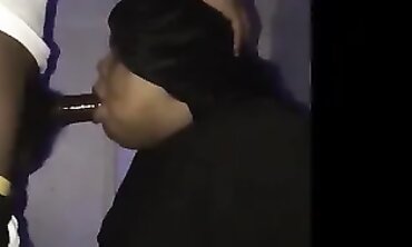 Chicago Gives Deepthroat Blowjob And Facial