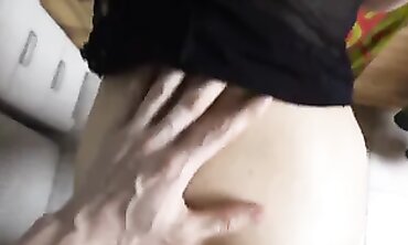 Tinder MILF Gets Pounded by Her Brother