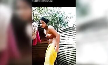 Village Beauties Enjoy a Hot Bath