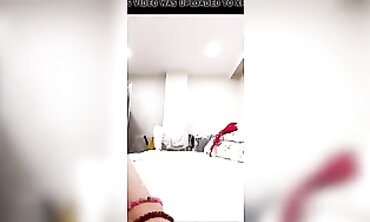 Turkish Brunette in Lingerie Webcam Show