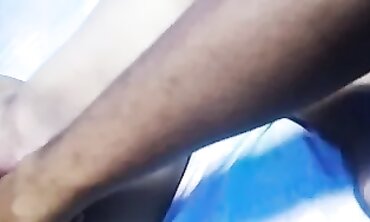 Sumabog Ang Katas Ni Kumare: Hot MILF Masturbates With Toys