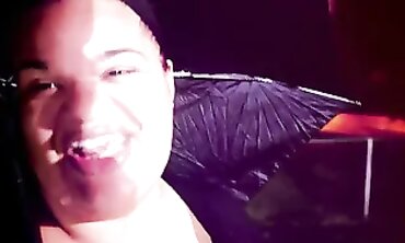Amateur BBW and BBC Enjoy Public Blowjob with Cumshot
