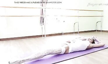 Inessa Sabchak: Russian Gymnast Striptease