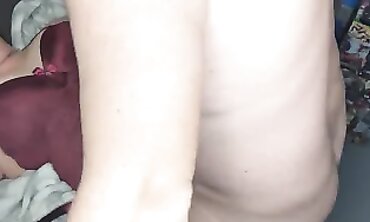 Plump MILF Gets Roughly Raved by Big Dick