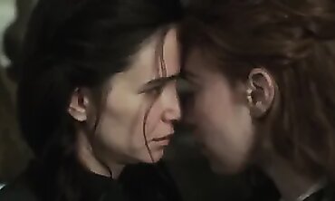 Vanessa Kirby and Katherine Waterston in The World to Come