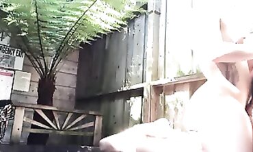Real Amateur MILF with Huge Ass Enjoys Interracial Sex with Husband