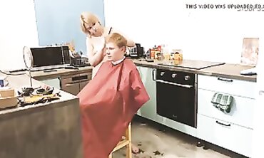 Russian Amateur Hairdresser Gets Paid Anal Creampie at Home