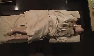 Minami Aoyama: Luxury Scent Oil Massage & Gropes Part 2