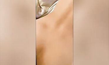 処女アナルに中出し