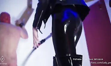 Marionette Smacking