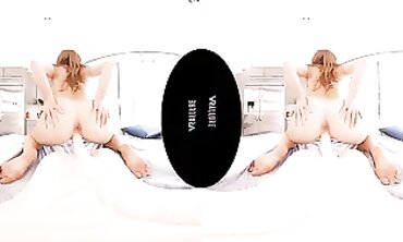 Skylar Snow Solo VR Masturbation With Toys