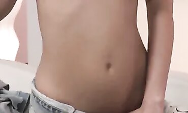 Tanya James Takes Derrick Pierce's Load on Her Big Tits