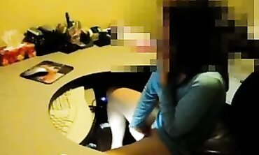 Amateur Webcam Cybersex With A Stranger