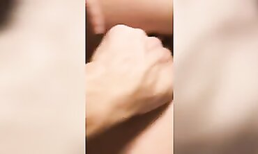 MILF Just for Benefits Bangs Big Dick in the Room