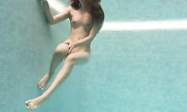 Irina Russaka's Slender Underwater Nude Performance