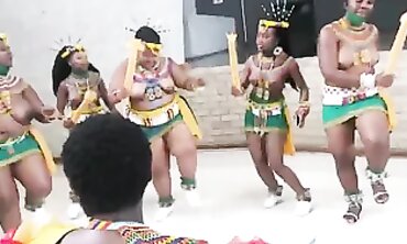 Ebony Beauties Show Off Their Big Boobs and Asses