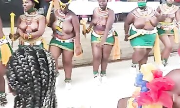 Ebony Beauties Show Off Their Big Boobs and Asses