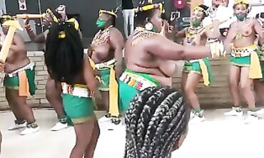 Ebony Beauties Show Off Their Big Boobs and Asses