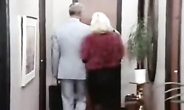 Vintage MILF Amateur Weekend of Crazy Blowjob and Hairy Action