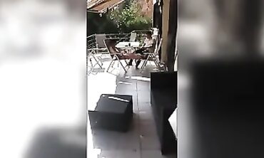 Une bonne érection en plein air