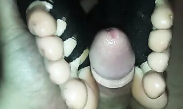LIL_feet: Nylon Socks Footjob & Ballbusting POV