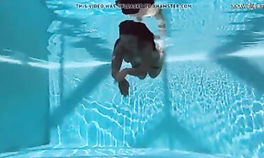 Puzan Bruhova Bae Sensual Underwater Stripping