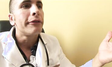 Chinese Starlet Mya Luanna Needs Jizz-Shotgun From The Medic