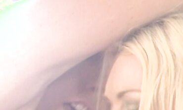 Brittney And Nicole Do Some Mutual Cunt Gobbling In This G/g Appointment