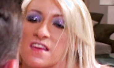 Nadia Hilton Likes Jism On Her Face