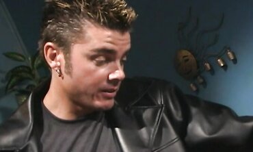 Courtney Devine Looks Back As Her Boy Spunks On Her Booty