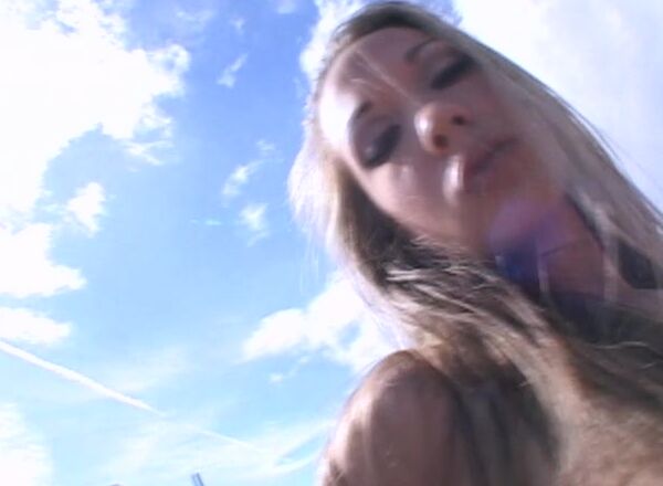 Jamie Elle Enjoys Ass Fucking Bang-Out