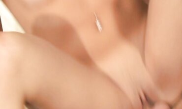 Jordan Fleiss Gets Her legitimate Yr Aged Cooch Pleasured With Spunk-Pump