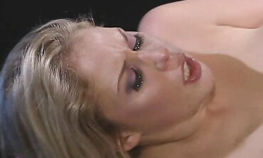Jamie Brooks Has A Appetizing Kindness Crammed Up Inwards Her Raw Lips