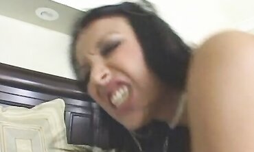 Maya Gates Is A Spunk Stained Weird Lady