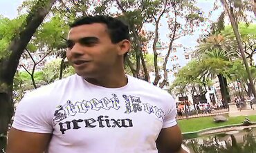 NAKED BACK CLIMB ON HIM - Fernado Barro